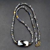 Himalayan Indo Tibetan Beads ZIGZAG Line Pattern Dzi Amulet Agate Beads Necklace